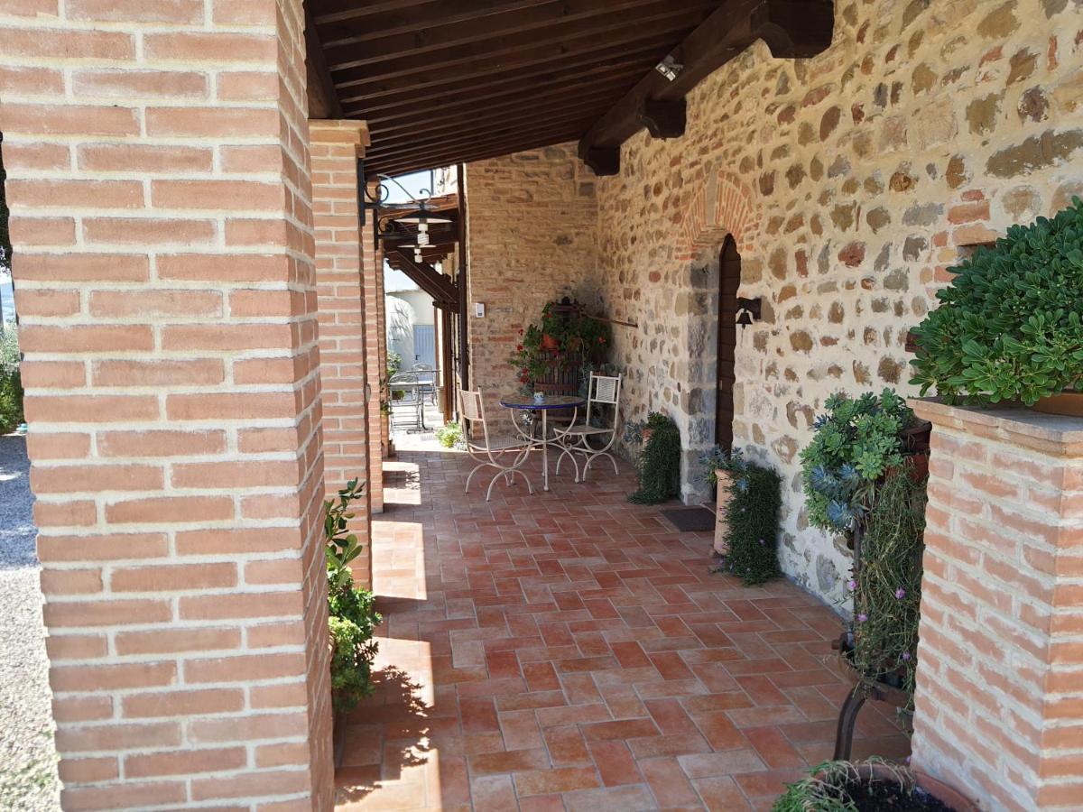 Bed and Breakfast La Collina Deruta Exterior foto