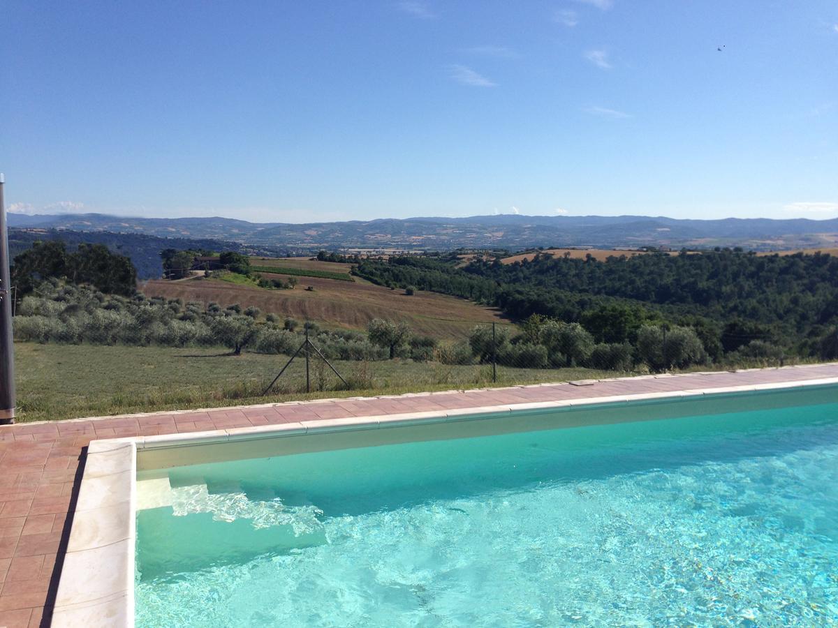 Bed and Breakfast La Collina Deruta Exterior foto